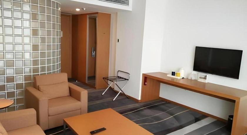 Holiday Inn Express Handan East By Ihg Exterior foto